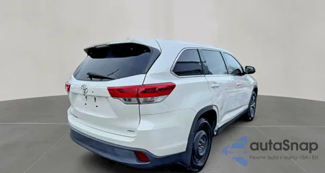 2019 Toyota Highlander Le z USA, uszkodzony, nr VIN 5TDBZRFH2KS988611